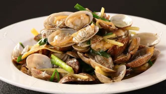 Stir Fried Clams w. Black Bean Sauce / 豉汁炒蜆